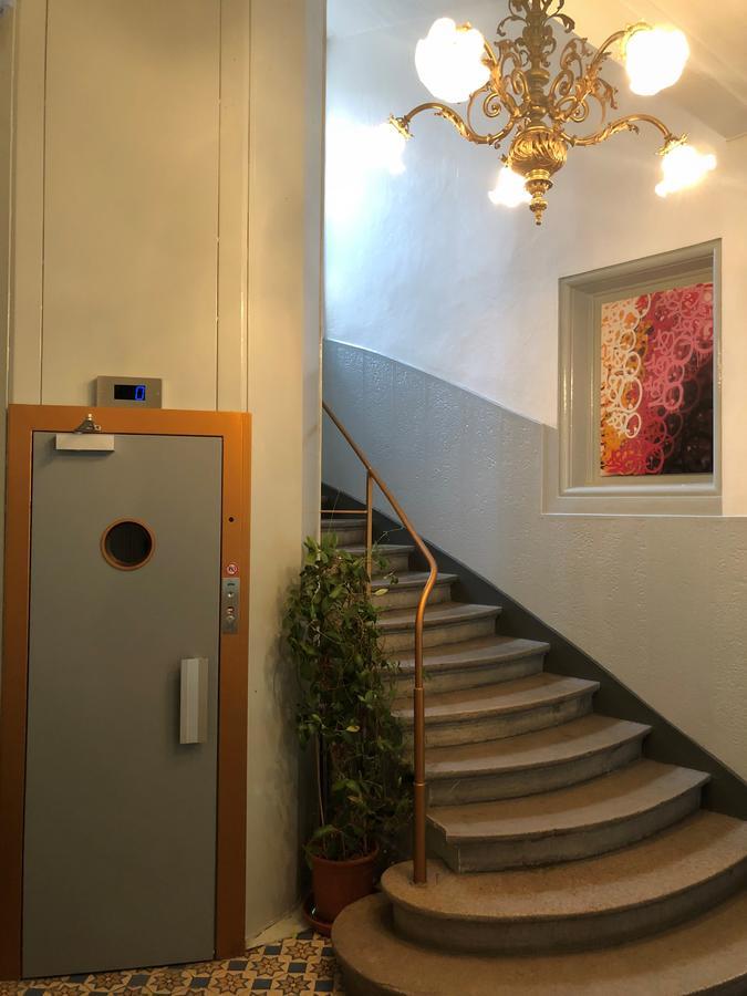 1820 Guest House Монтрё Экстерьер фото